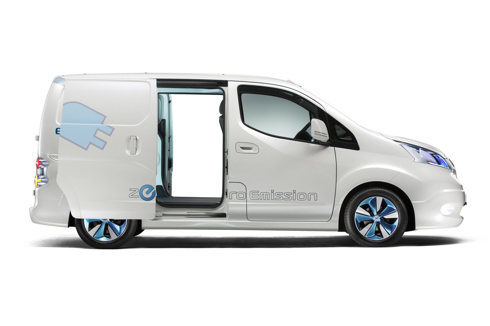 [Nissan-e-NV200-1%255B2%255D.jpg]