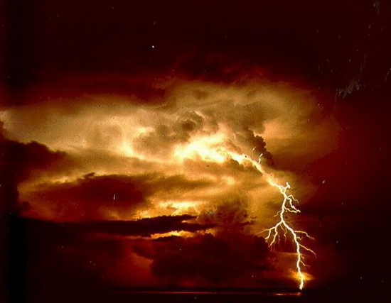 The Beauty of Lightning Photography_55737 The Beauty of Lightning Photography_55737
