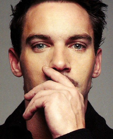 JONATHAN RHYS MEYERS hg654