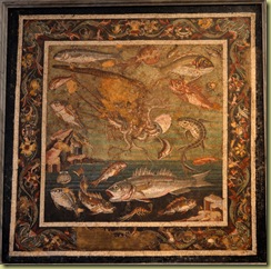 Sea with fish