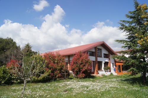 [Centro%2520de%2520Meditaci%25C3%25B3n%2520Vipassana%2520Dhanmma%2520Neru%255B3%255D.jpg]