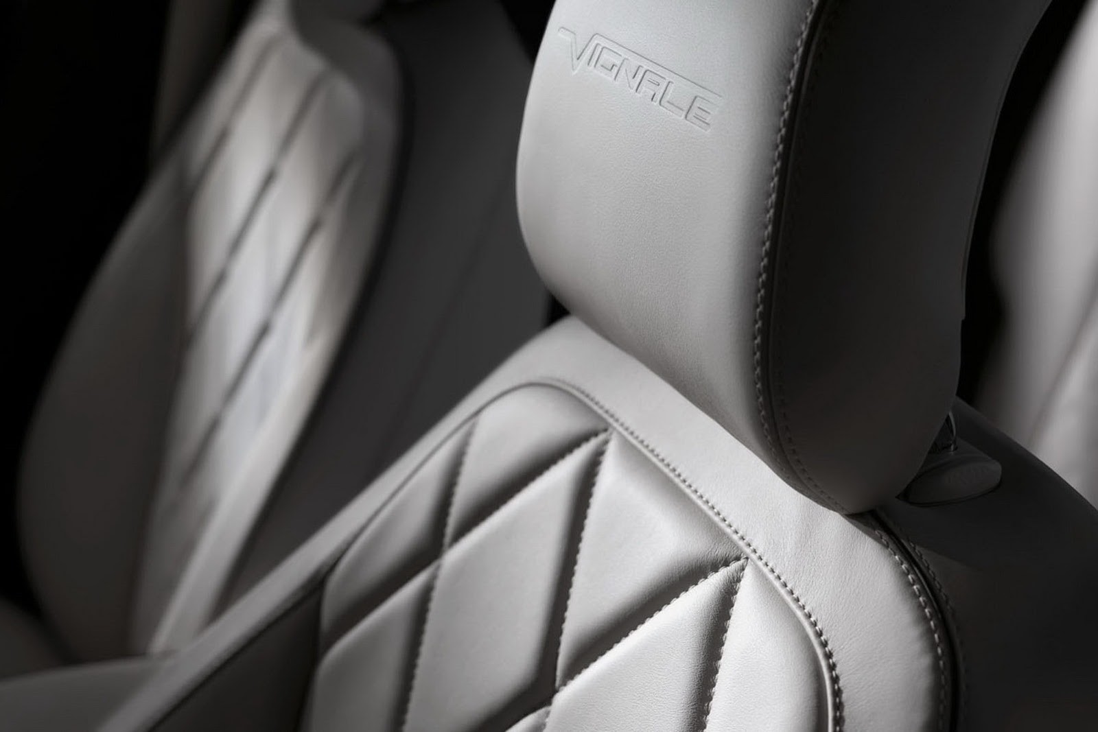 [Ford-Mondeo-Vignale-7%255B2%255D.jpg]