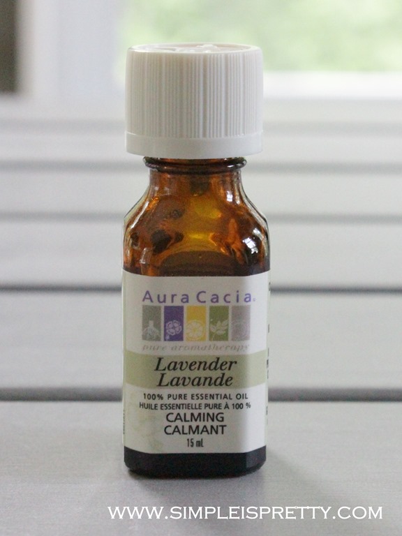 [Lavender-Essential-Oil4.jpg]