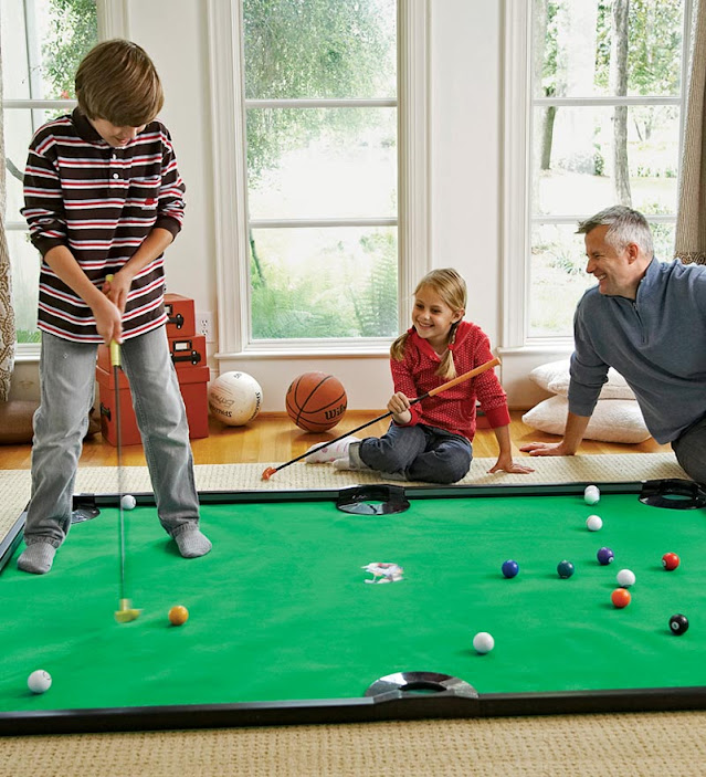 Putter Pool Indoor Game1.jpg