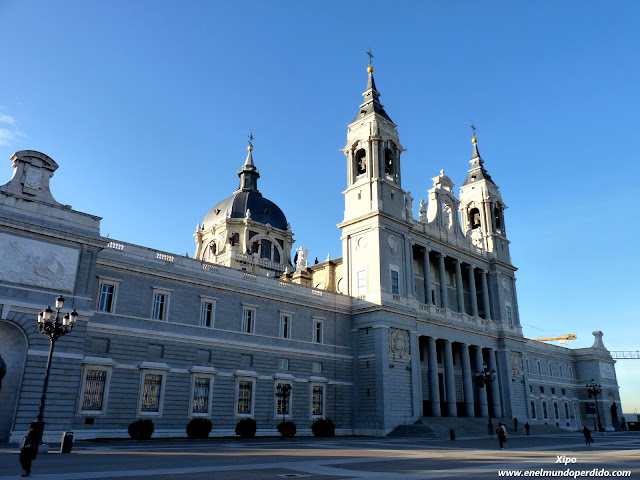 Palacio-real-Madrid.JPG