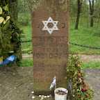 Poland Kielce Plogrom, The Memorial Monument.jpg