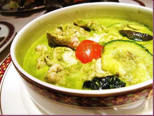 green chicken curry