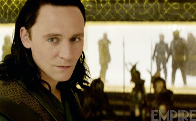Thor Sötét világ Empire címlapok és egy raklap új fotó 14