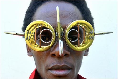 lunettes bizarres africaines