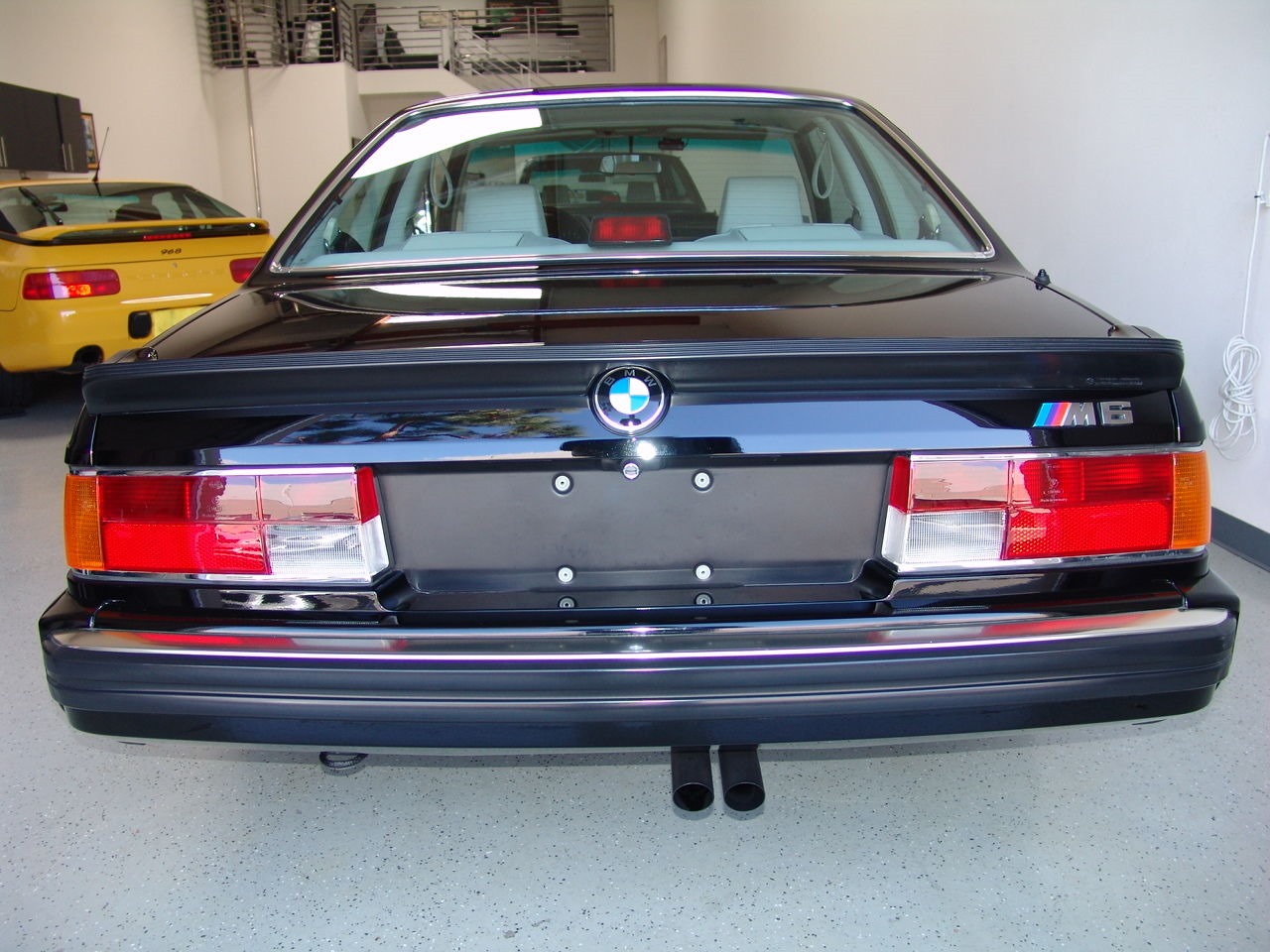 [1988-BMW-M6-Carscoop6%255B2%255D.jpg]