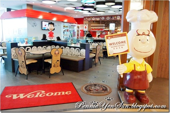Charlie Brown Cafe (2)