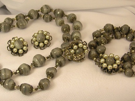 cs00484f