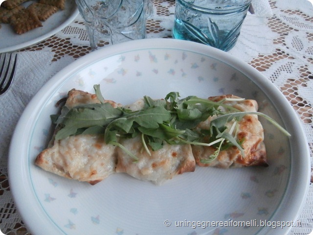 crespelle salmone rucola ceci ricotta primo crepes cheese salmon rocket chickpeas besciamella crespelle salmone rucola ceci ricotta primo crepes cheese salmon rocket chickpeas besciamella