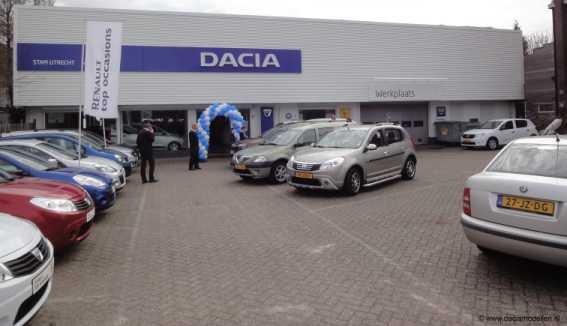 [Dacia%2520Store%2520Utrecht%252002.jpg]