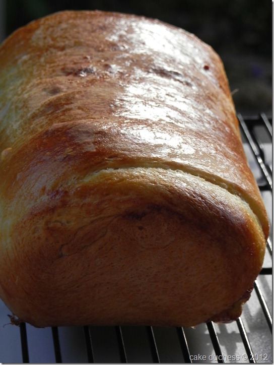 cinnamon-raisin-swirl-bread-7 cinnamon-raisin-swirl-bread-7