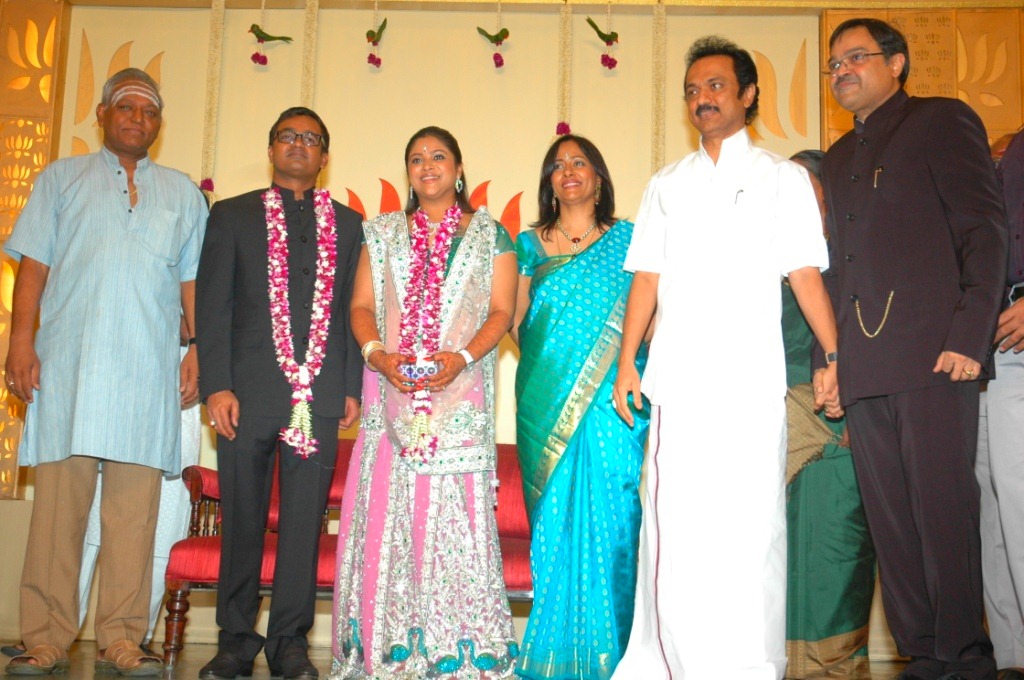[selvarghavan%2520wedding%2520reception8%255B3%255D.jpg]