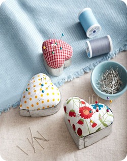 cookie cutter pincushions cookie cutter pincushions
