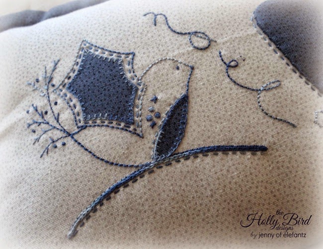 Holly Bird Noel Pincushion Jenny of Elefantz Christmas 2 Holly Bird Noel Pincushion Jenny of Elefantz Christmas 2