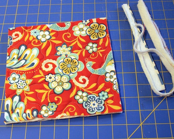 Easy Hot Pad Tutorial from The Fabric Mill's blog