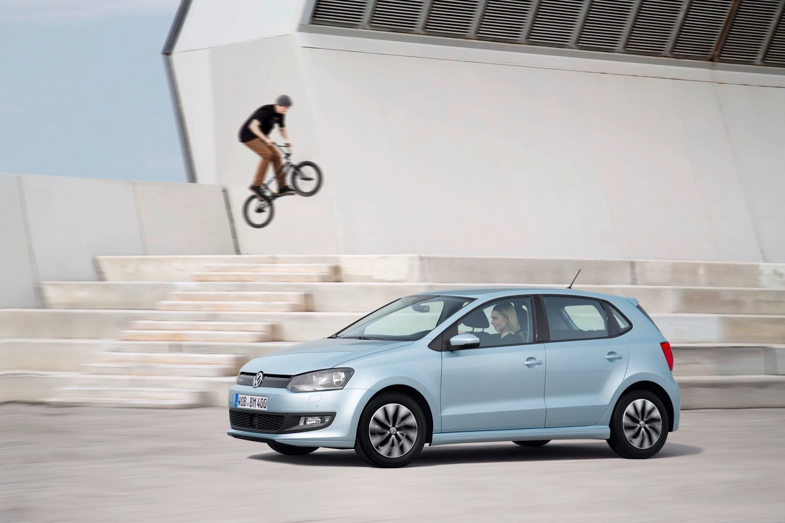 VW-Polo-FL-3%25255B2%25255D.jpg