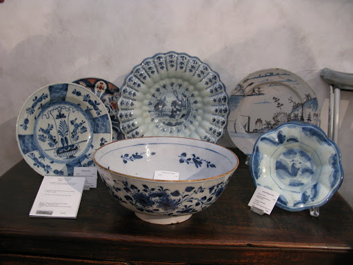 I loved this tableau of deleft china from Fiske & Freeman.