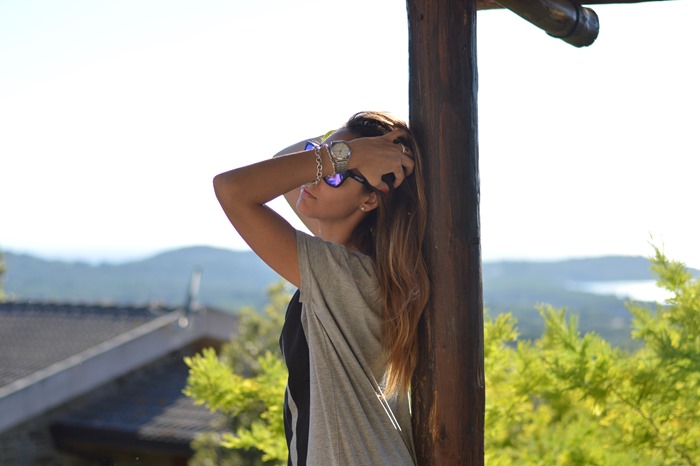 H&M, H&M dess, Los Angeles Outfit, Flatform, Flatform Sneakers, Straw Bag, Vestito H&M, Borsa Paglia