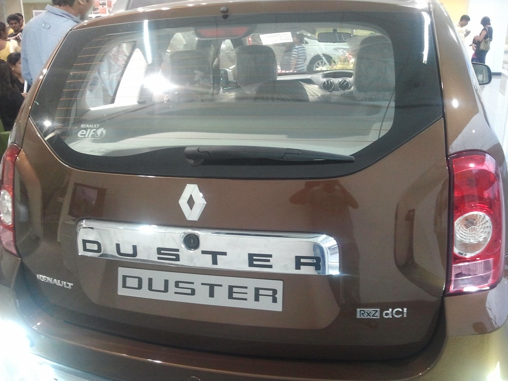 [Renault%2520Duster%2520Back2%255B6%255D.jpg]