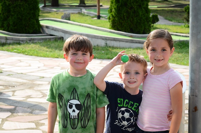 [Sammy%252C%2520Luke%252C%2520Megan%255B2%255D.jpg]