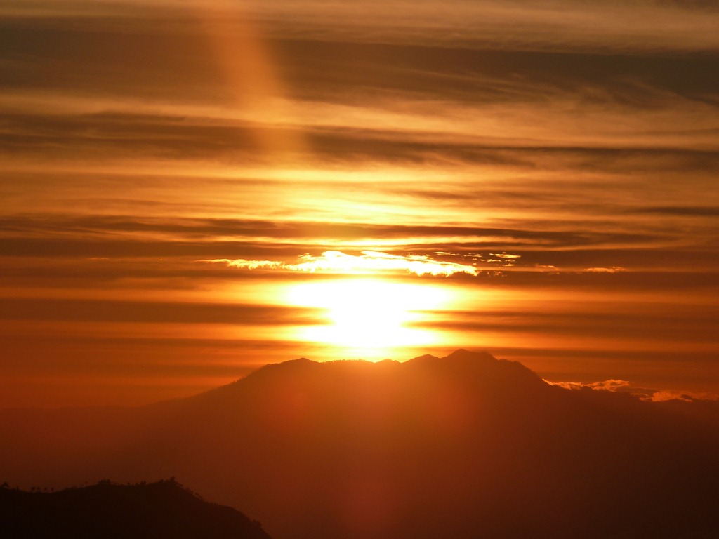 [Indonesia-Bromo-Sunrise-3-October-20%255B8%255D.jpg]
