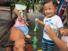 พู่กันเที่ยวพัทยาและยังท้องเสีย