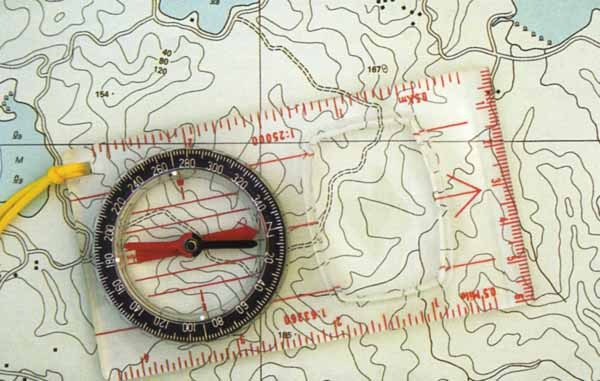 Carta e bussola da orienteering
