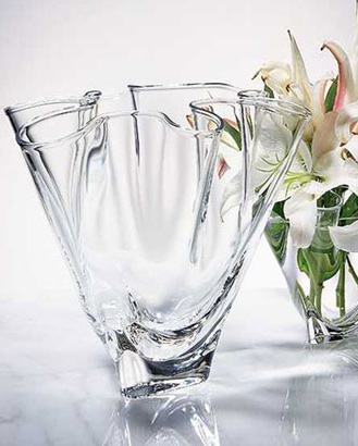 Steuben Handkerchief Vases. (bergdorfgoodman.com)