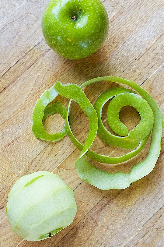 Apple Peeling