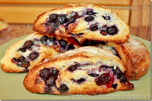 Blueberry Scone - IMG_0528