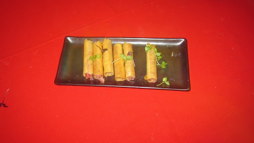 Buddakan made tuna tartare spicy rolls with crispy shallots and ponzu. Yum!!!