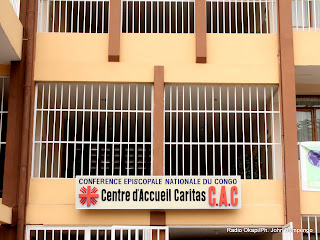  – Bâtiment abritant le siège de Caritas à Kinshasa. Radio Okapi/ Ph. John Bompengo
