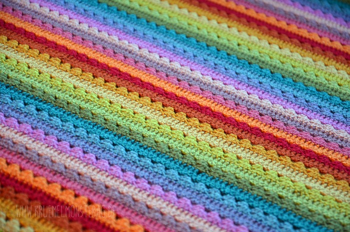 [Cosy-Stripe-Blanket-03-pattern-by-at.jpg]