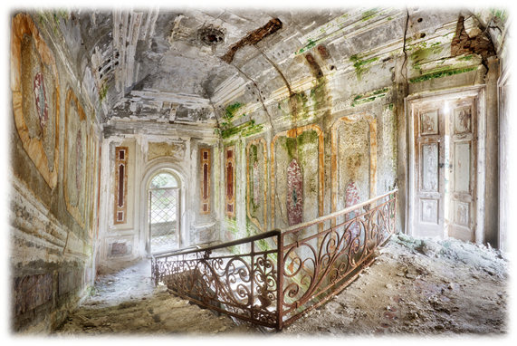 Shades in decay, Sven Fennema Shades in decay, Sven Fennema