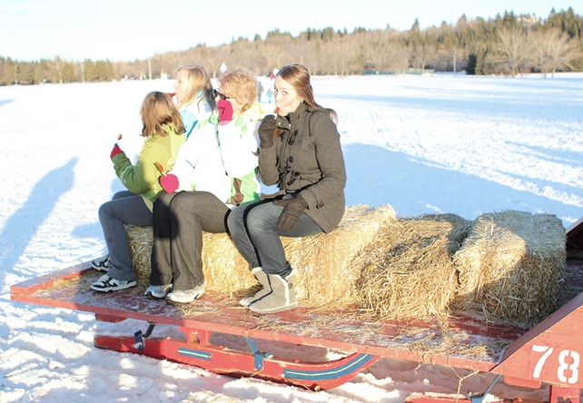 20120220 Family Day silver skate fest (93) edit