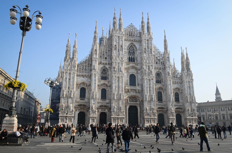 [Milan-Duomo3.jpg]