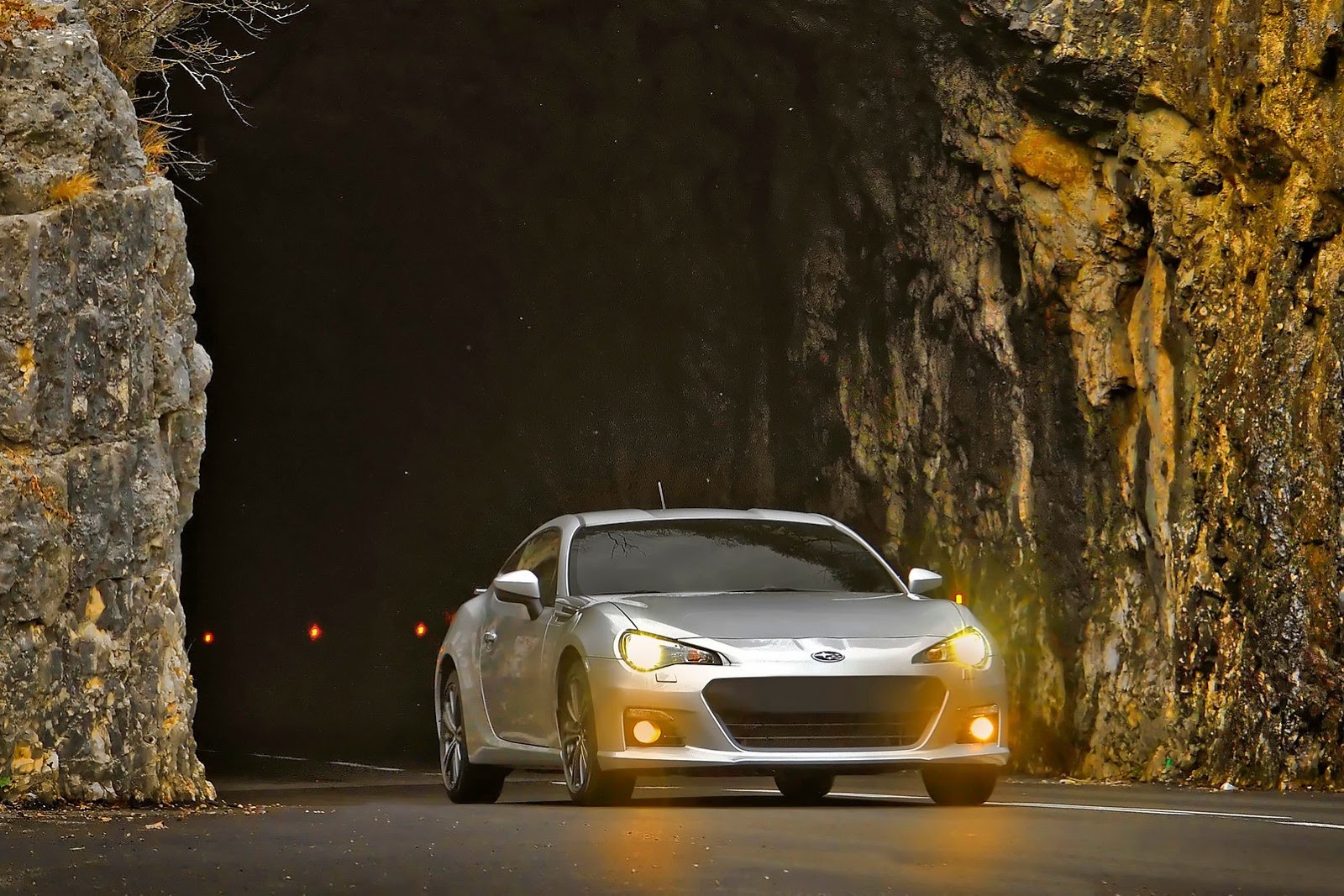 [2013-2014-Subaru-BRZ-19%255B2%255D.jpg]