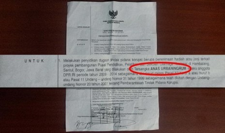 [sprindik%2520tersangka%2520anas%2520beredar%2520di%2520wartawan%255B3%255D.jpg]