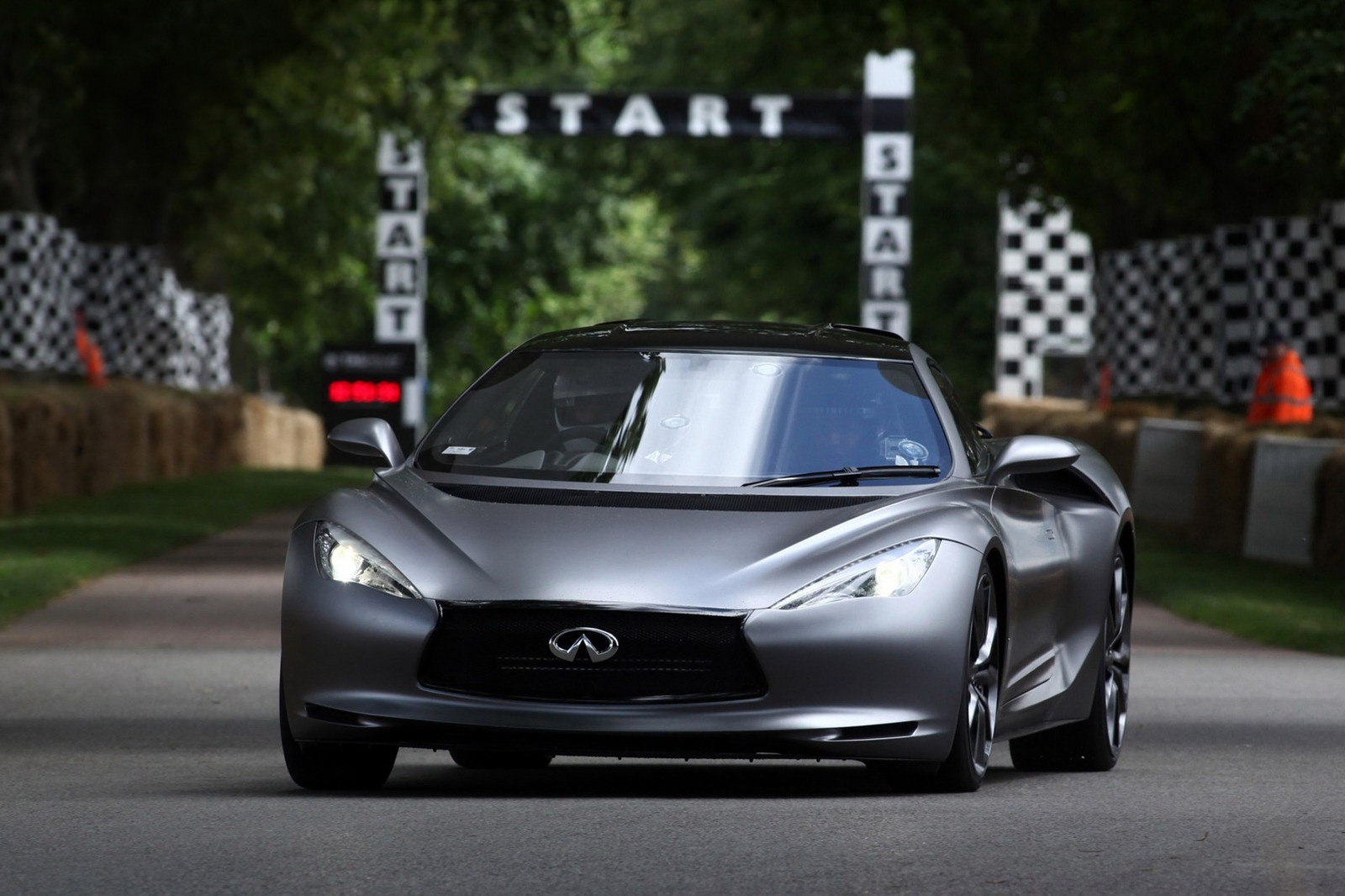 [Infiniti-Goodwood-1%255B2%255D.jpg]