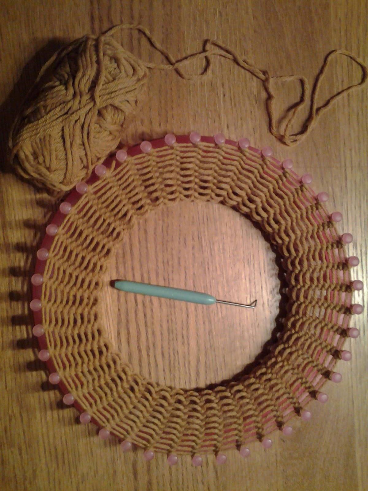 comment tricoter un snood avec un tricotin