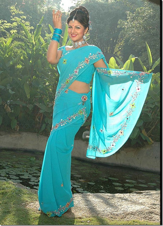 Rambha_Blue_Saree