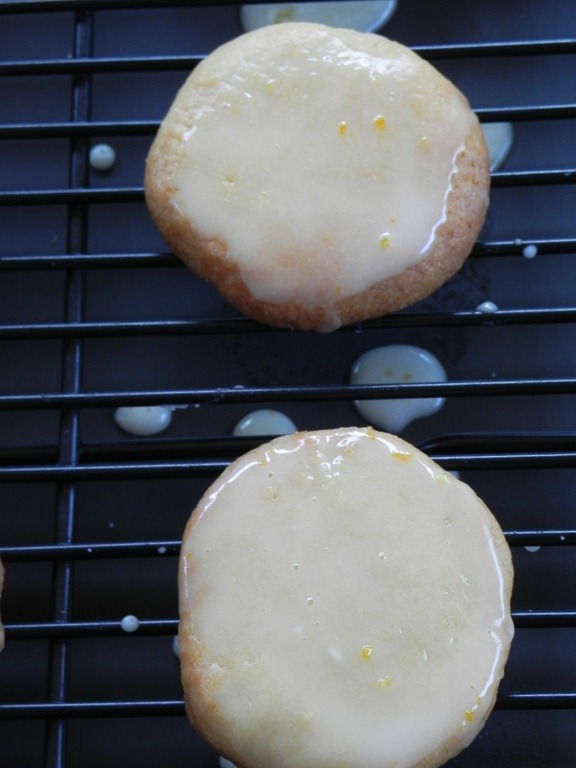 [glazed-lemon-cookies-2%255B4%255D.jpg]