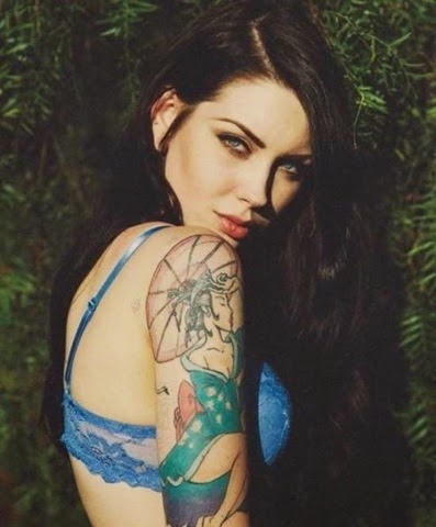 [hot-tattoos-women-045%255B2%255D.jpg]