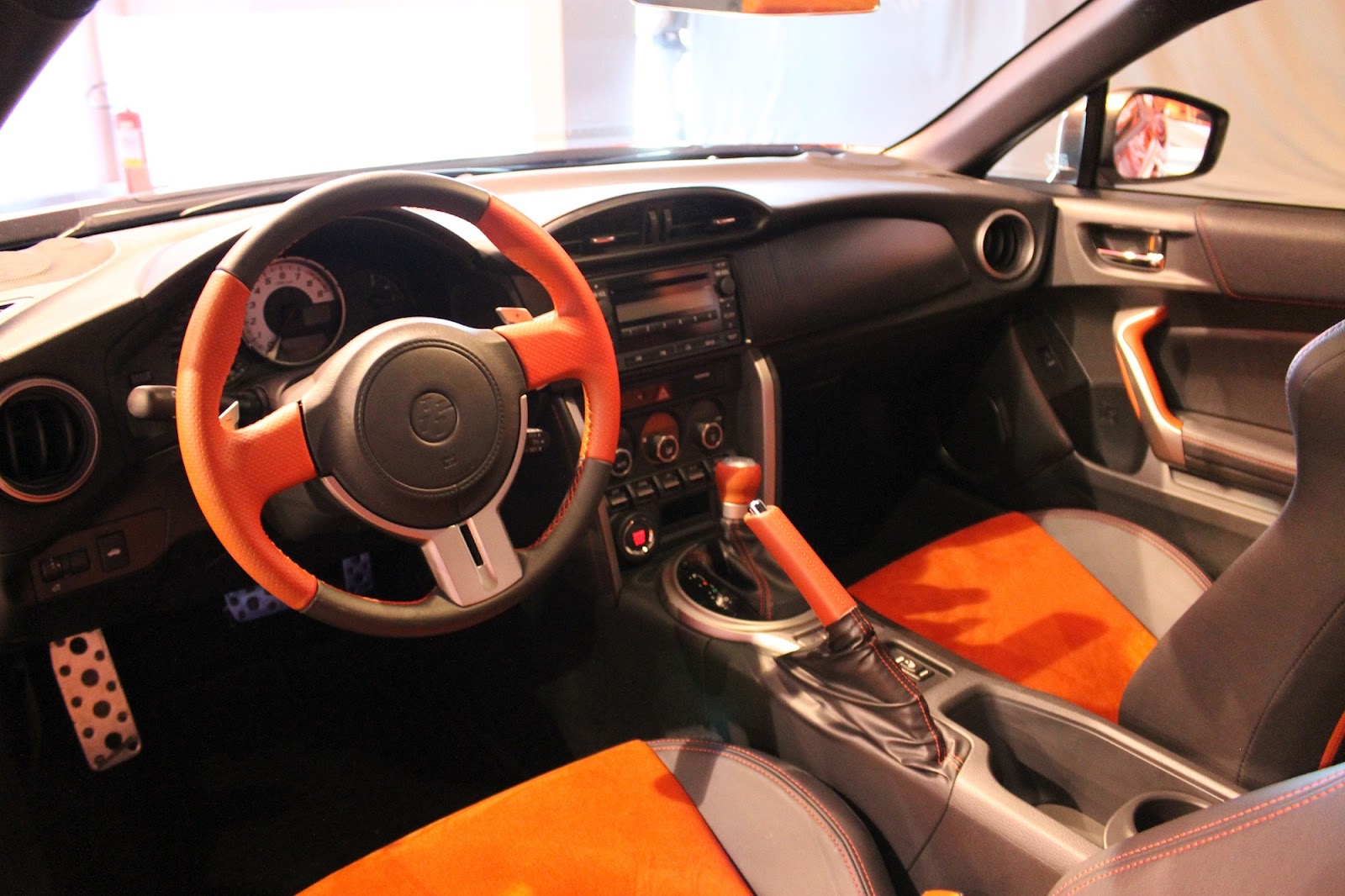 [Toyota%252086%2520-%2520Connection%2520%25286%2529%255B2%255D.jpg]