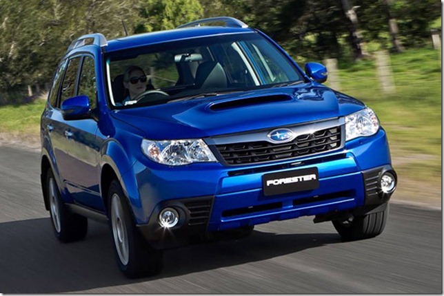 Blue-color-is-very-excellent-for-2011-Subaru-Forester-S-Edition
