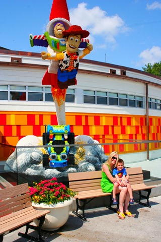 [Slickpaws-Disney-Pics-0265.jpg]